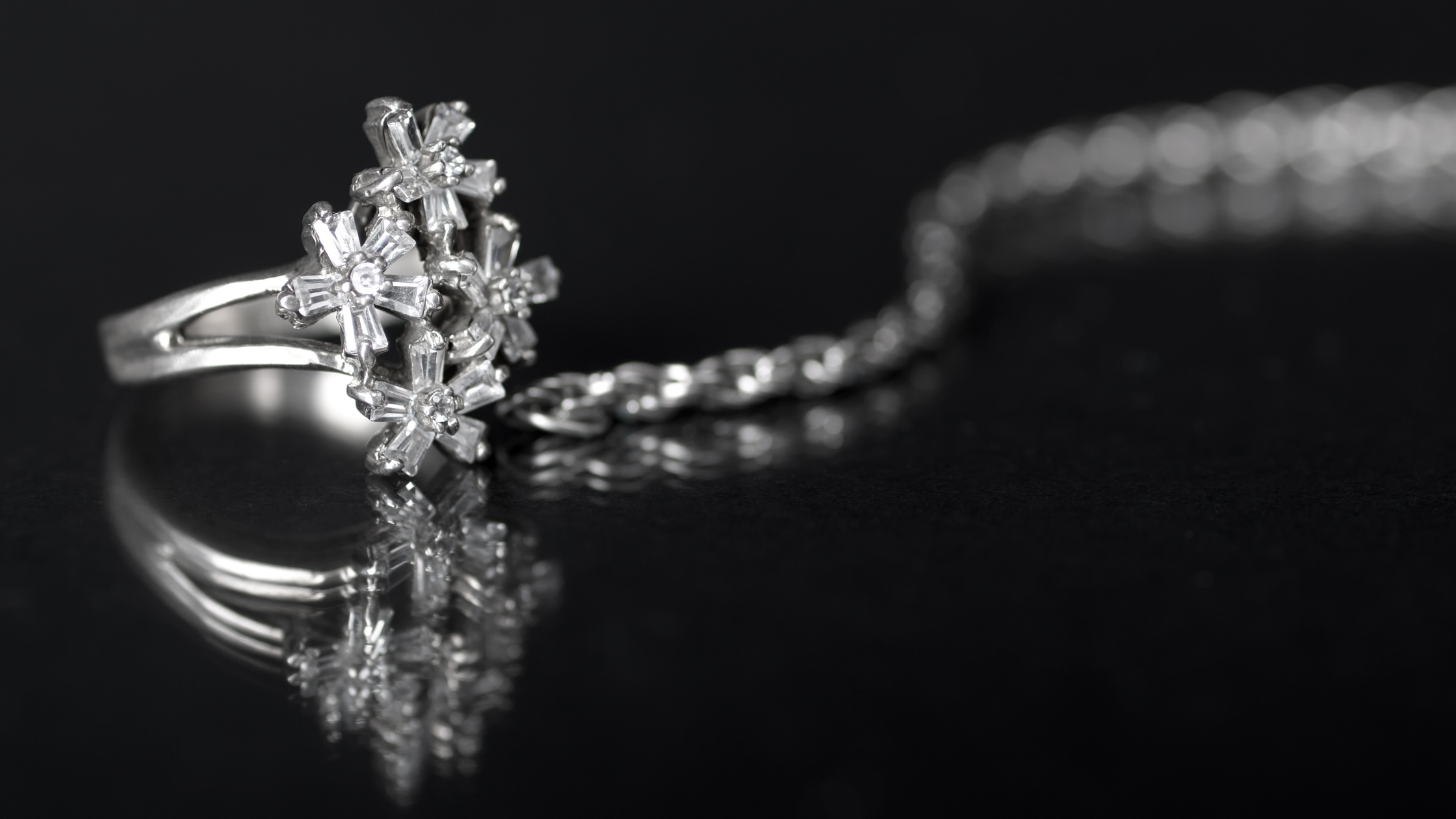 Silberschmuck für den Ankauf